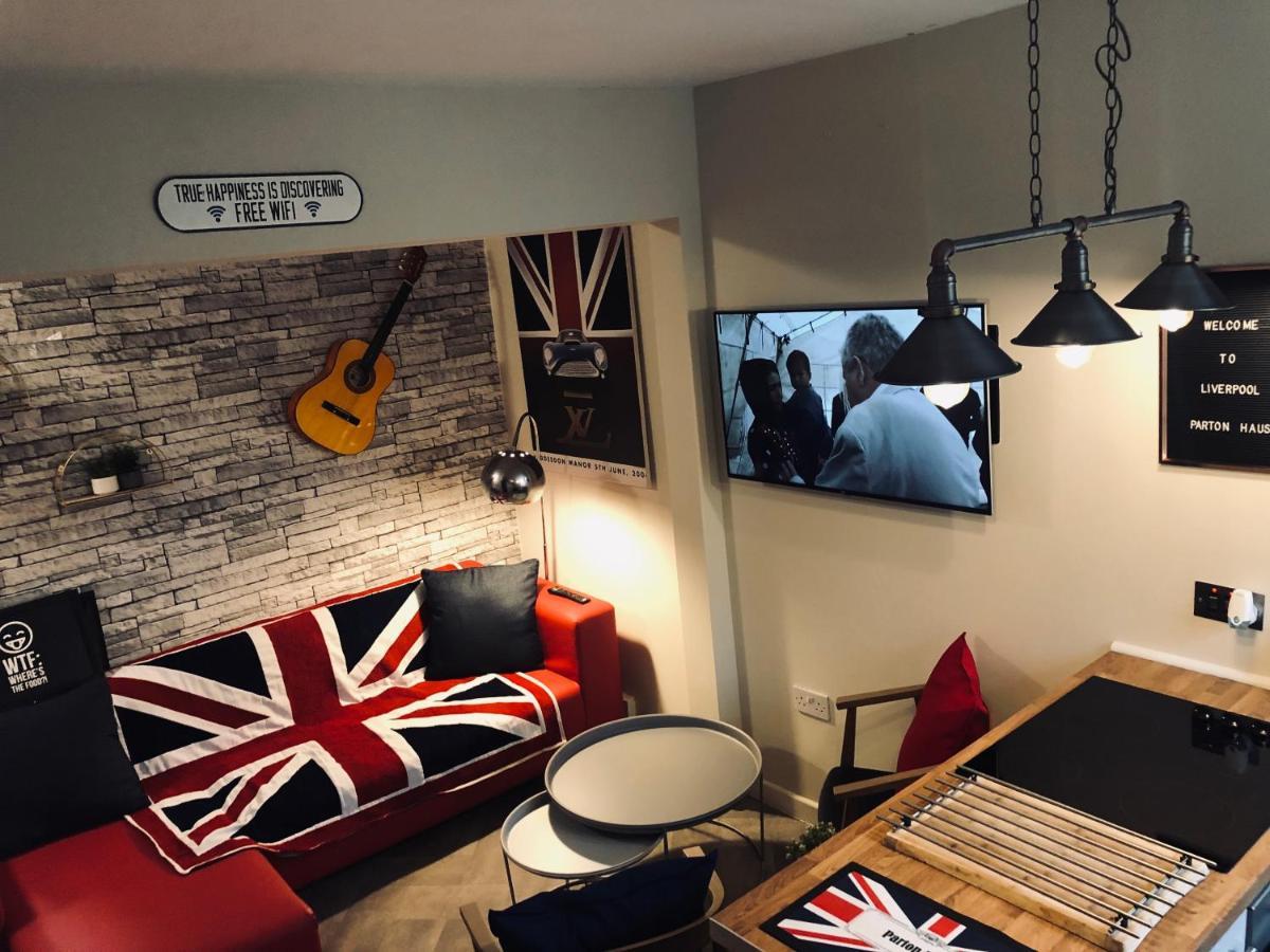 3 Double Bed Brittania Styled Central Home Near Lfc Sleeps 6 With Free Business Super Fast Fibre Broadband 利物浦 外观 照片