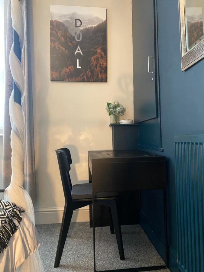 3 Double Bed Brittania Styled Central Home Near Lfc Sleeps 6 With Free Business Super Fast Fibre Broadband 利物浦 外观 照片